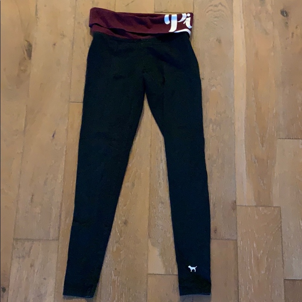 VS Pink leggings